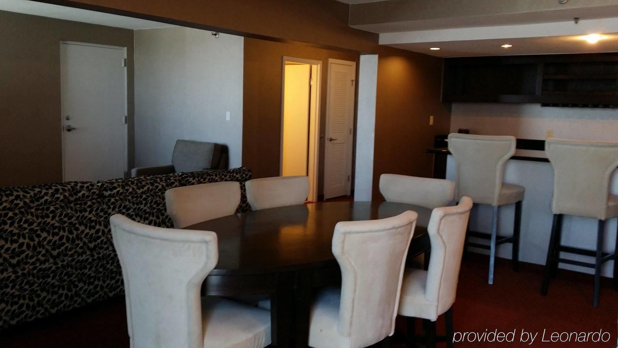 Wyndham Sacramento Hotel